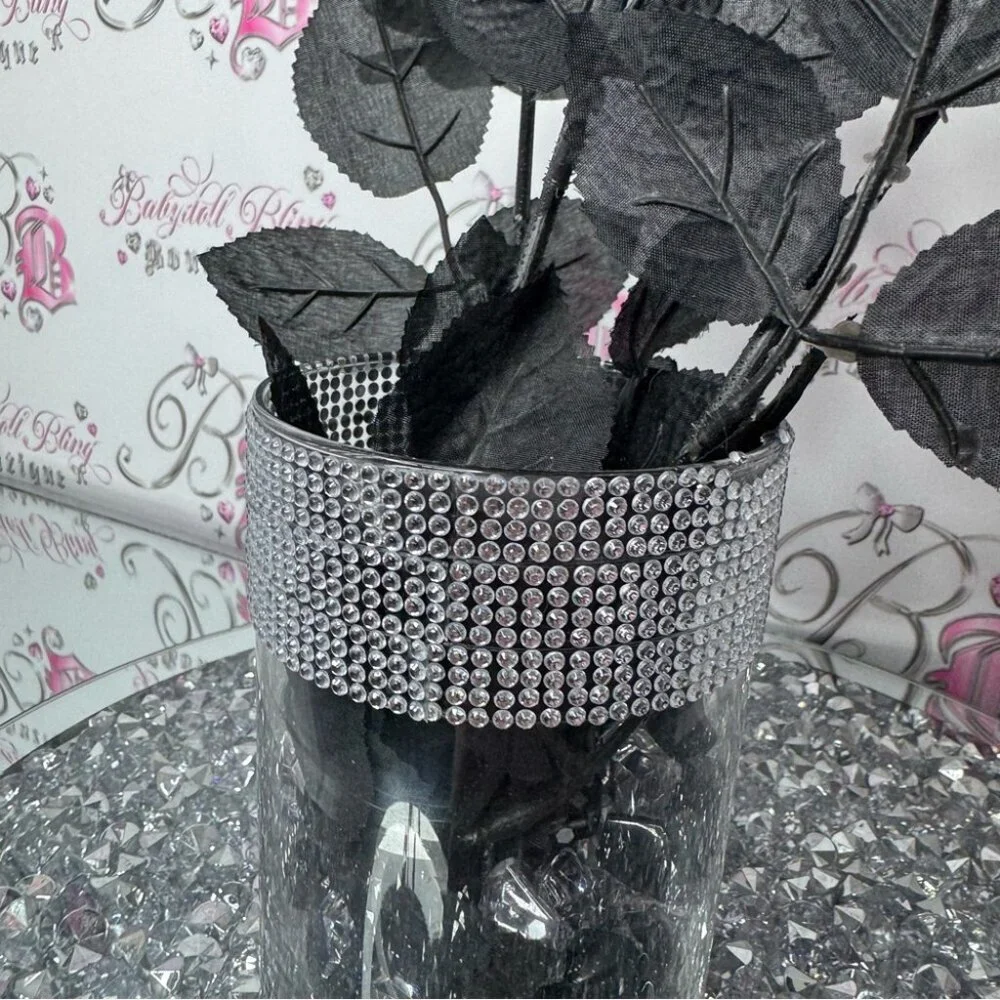 Roses vase sparkly diamond bling black roses black clear pebbles gothic bouquet